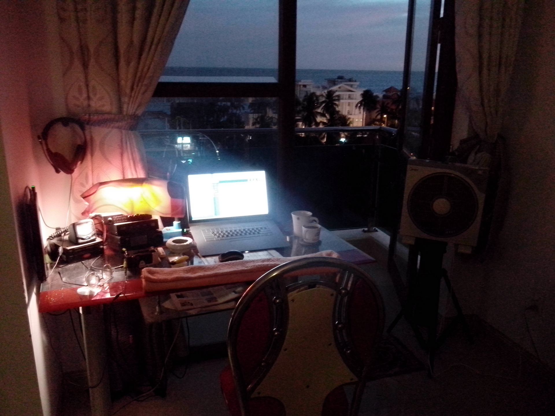 2014 Vietnam, Mui Ne village, XV2G. My shack is on the 4th floor of the hotel.